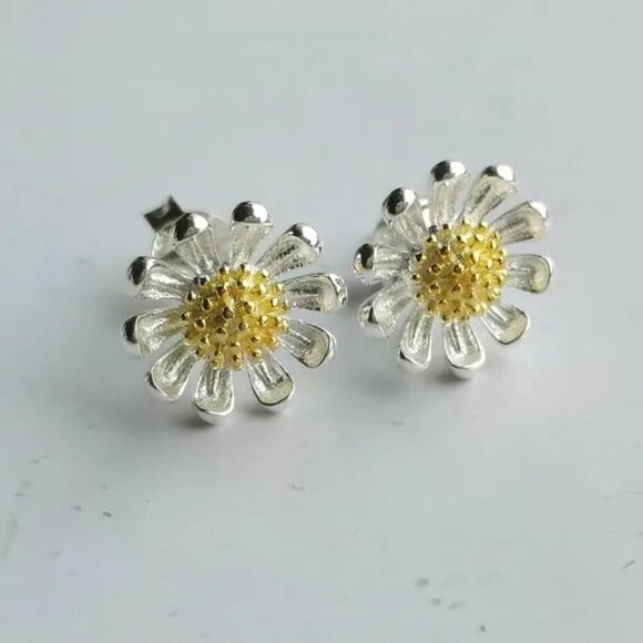 STERLING silver 14k gold overlay center daisy necklace earring set - Picture 5 of 10